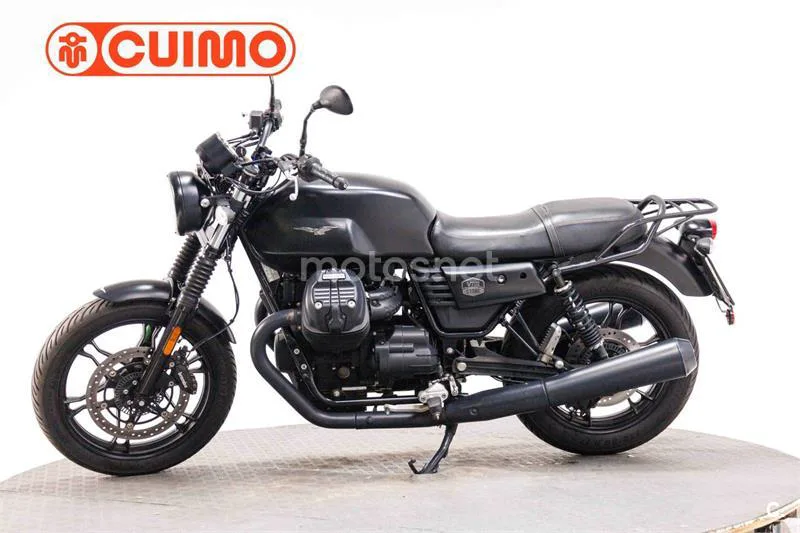 Moto Guzzi V7 III – Vista 15