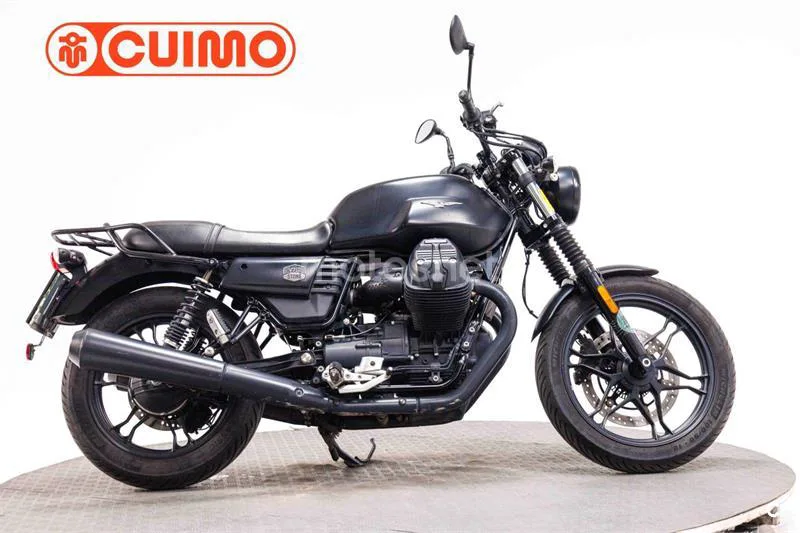 Moto Guzzi V7 III – Vista 5
