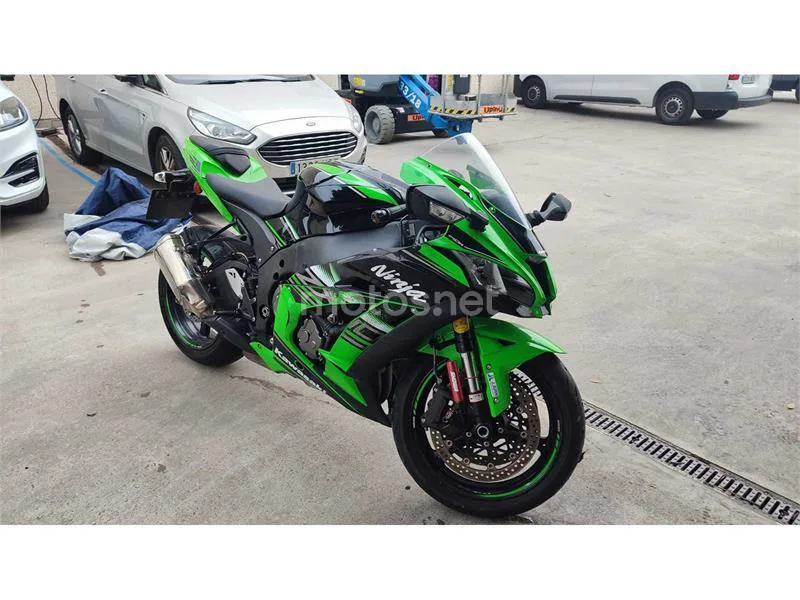 Kawasaki ZX-10R – Vista 4