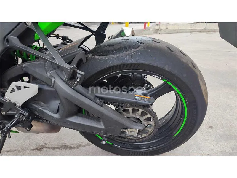 Kawasaki ZX-10R – Vista 9