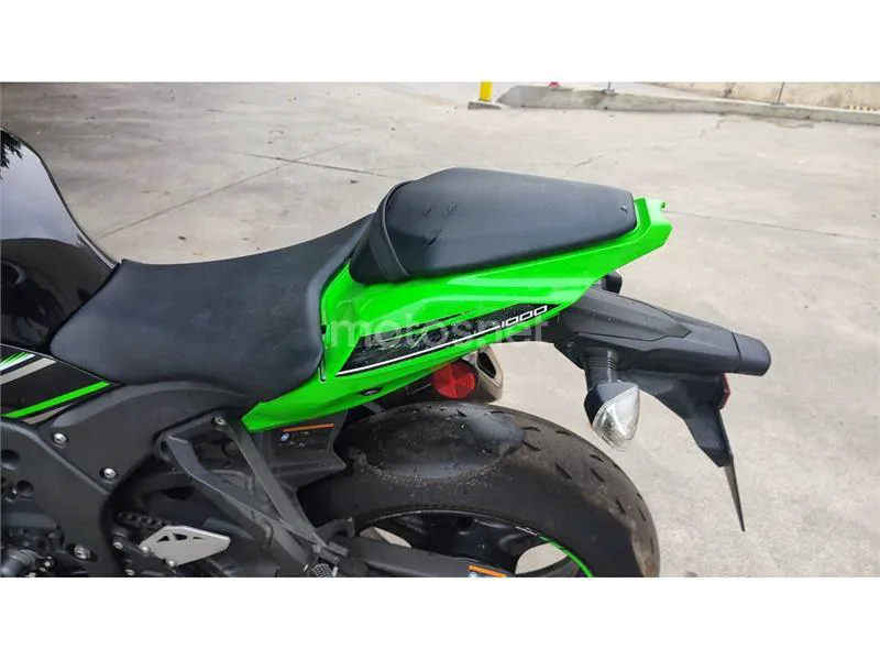 Kawasaki ZX-10R – Vista 10