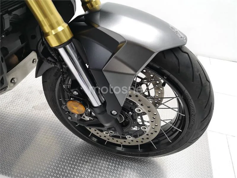 Honda X-ADV – Vista 11