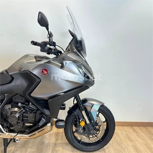 Honda NT1100 – Vista 7