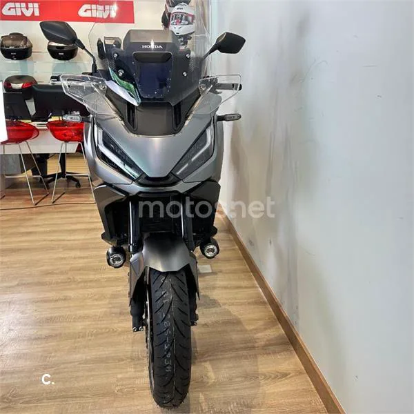 Honda NT1100 – Vista 9