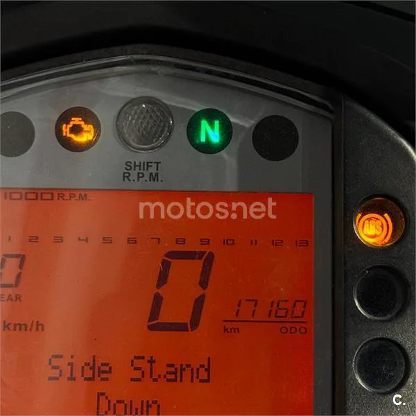 KTM 390 Duke – Vista 11