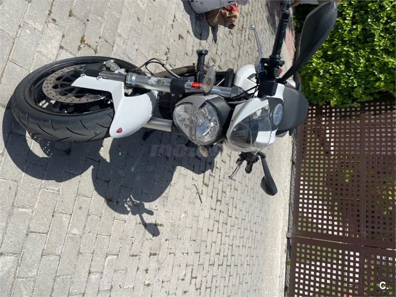 Ducati Monster 696 – Vista 7