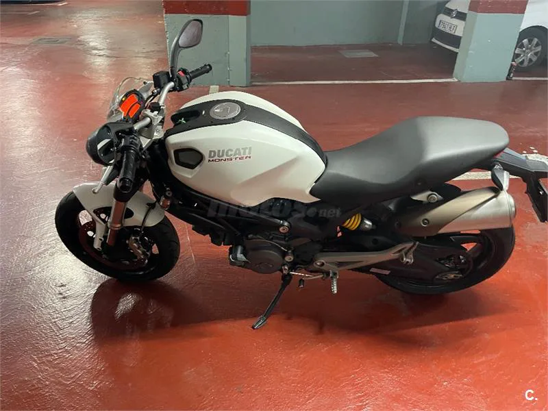 Ducati Monster 696 – Vista 8