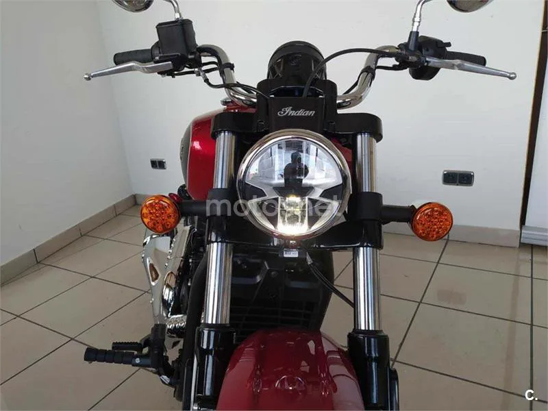 Indian Scout – Vista 9