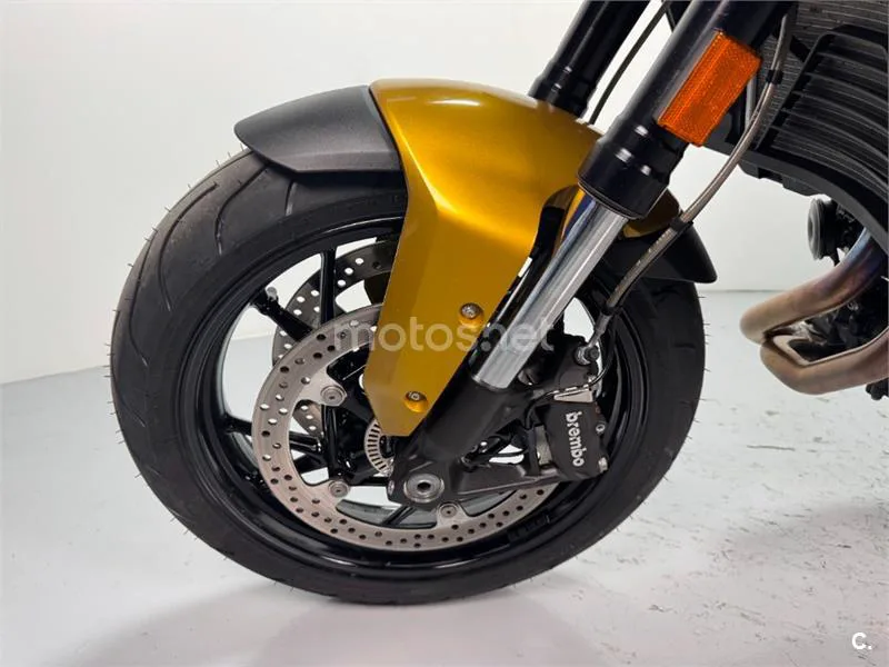 BMW F 900 XR – Vista 18