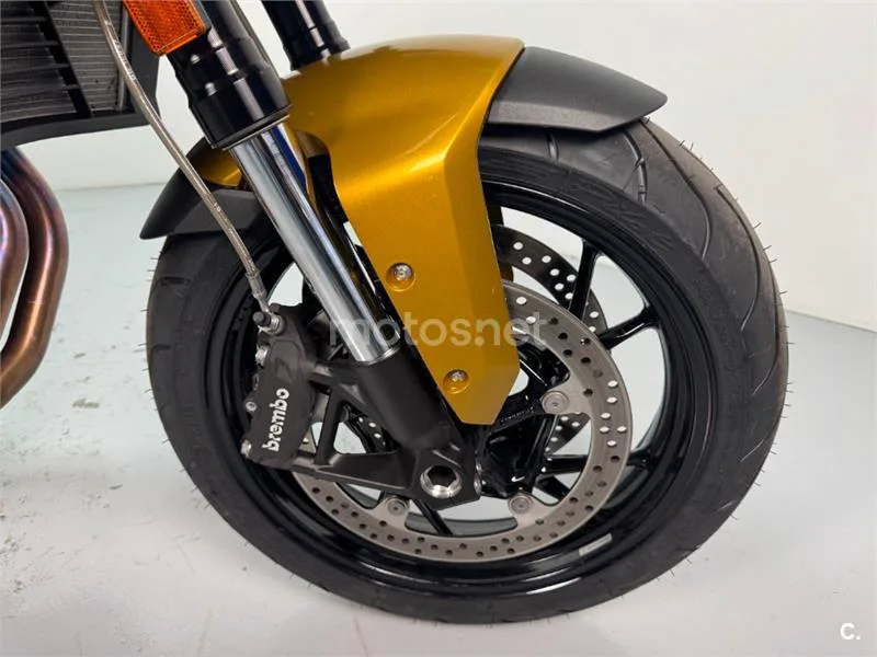 BMW F 900 XR – Vista 4