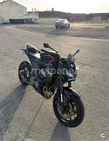 Kawasaki Z 800 – Vista 6