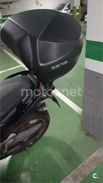 Suzuki Gladius 650 - Vista 5