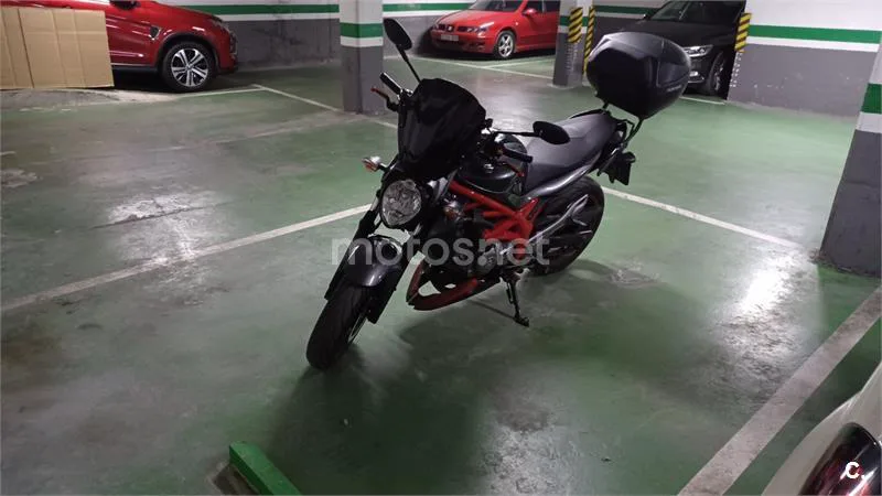 Suzuki Gladius 650 - Vista 8