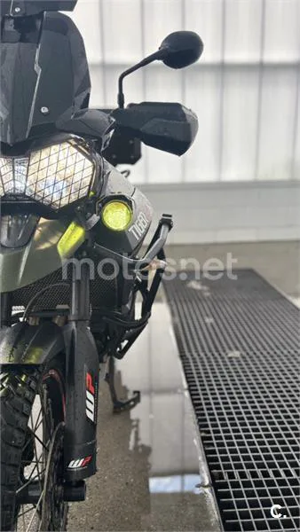 Triumph Tiger 800 XC – Vista 3