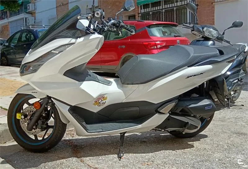 Honda PCX 125 – Vista 2