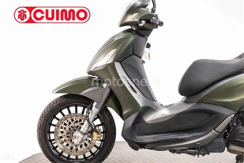 Piaggio Beverly 300 – Vista 17
