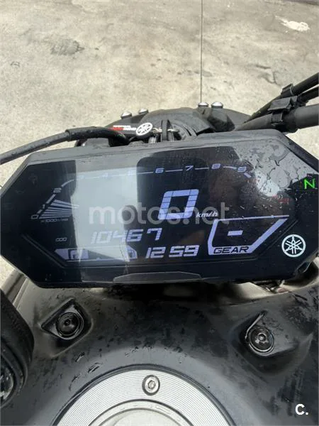 Yamaha MT-07 – Vista 8