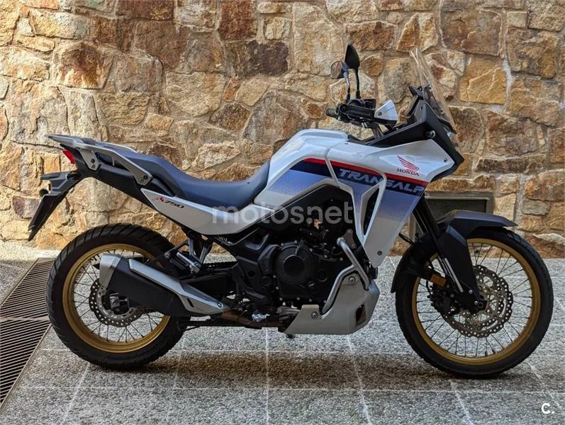 Honda XL 750 Transalp – Vista 2