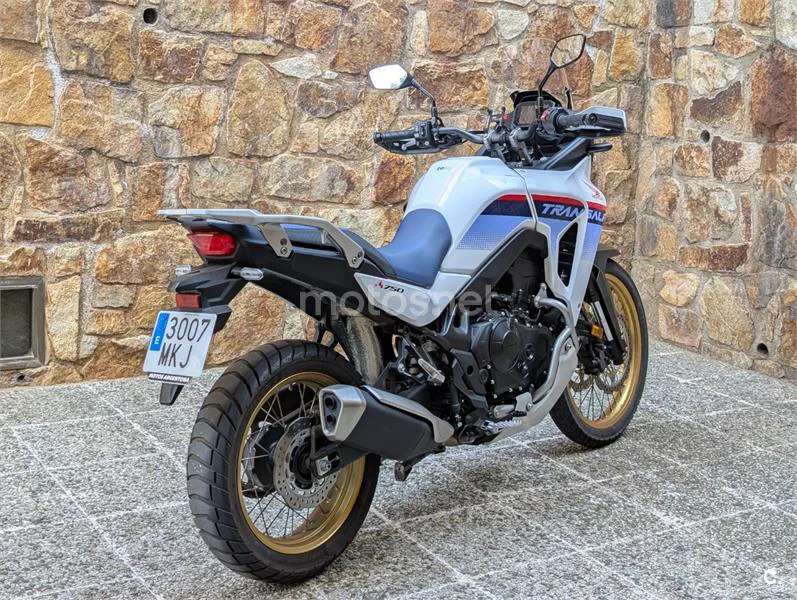 Honda XL 750 Transalp – Vista 4