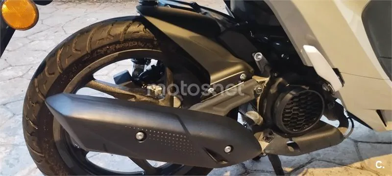 Honda Vision 110 – Vista 2