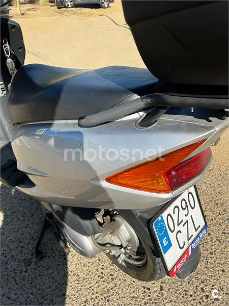 Honda SCV 100 Lead – Vista 2