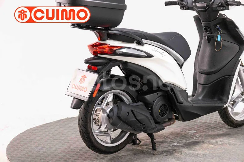 Piaggio Liberty 125 – Vista 11