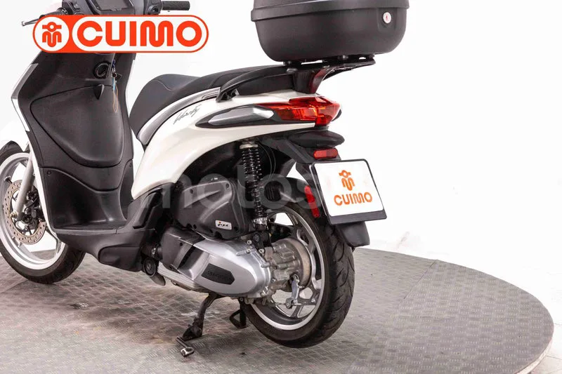 Piaggio Liberty 125 – Vista 16