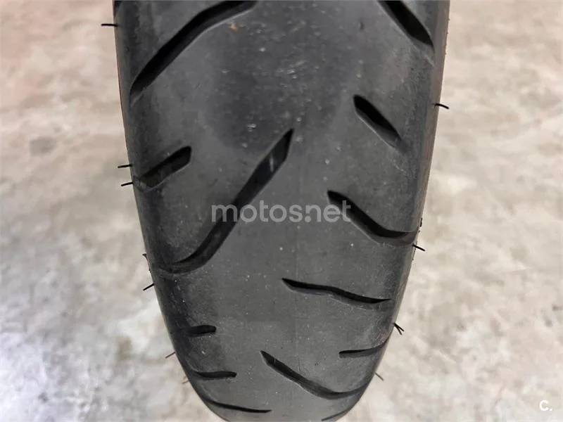 Honda Pan-European ST 1300 – Vista 27