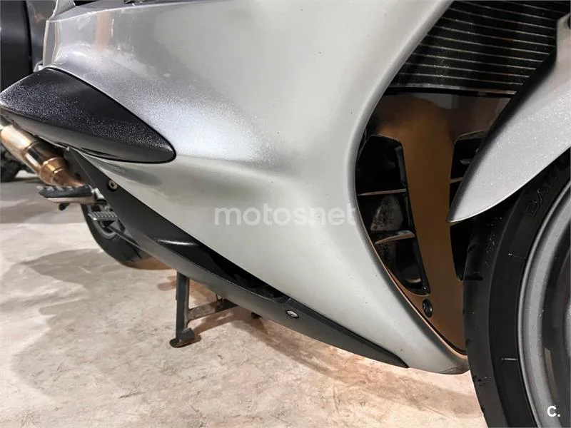 Honda Pan-European ST 1300 – Vista 43