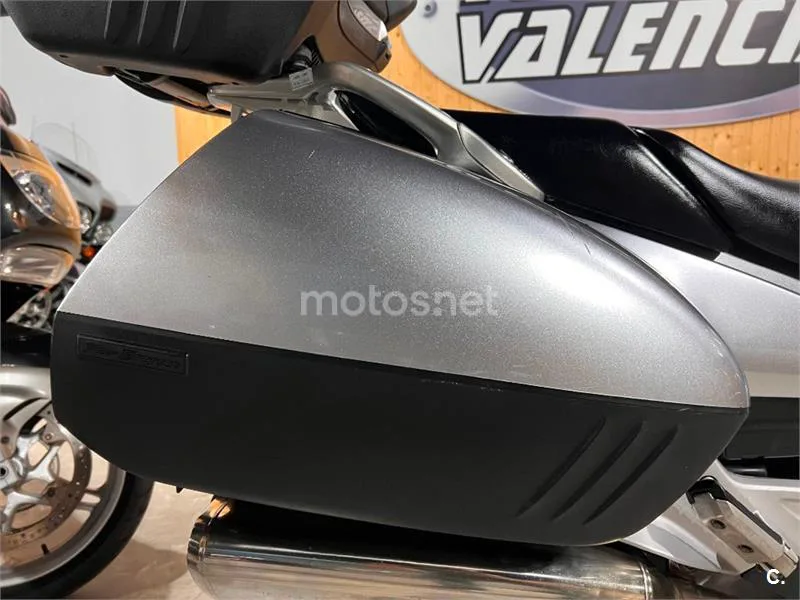 Honda Pan-European ST 1300 – Vista 60