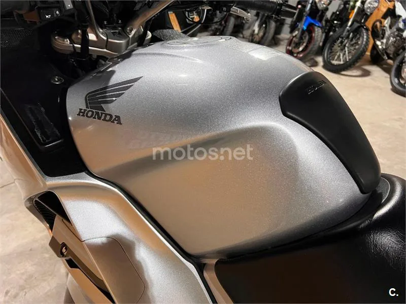 Honda Pan-European ST 1300 – Vista 73