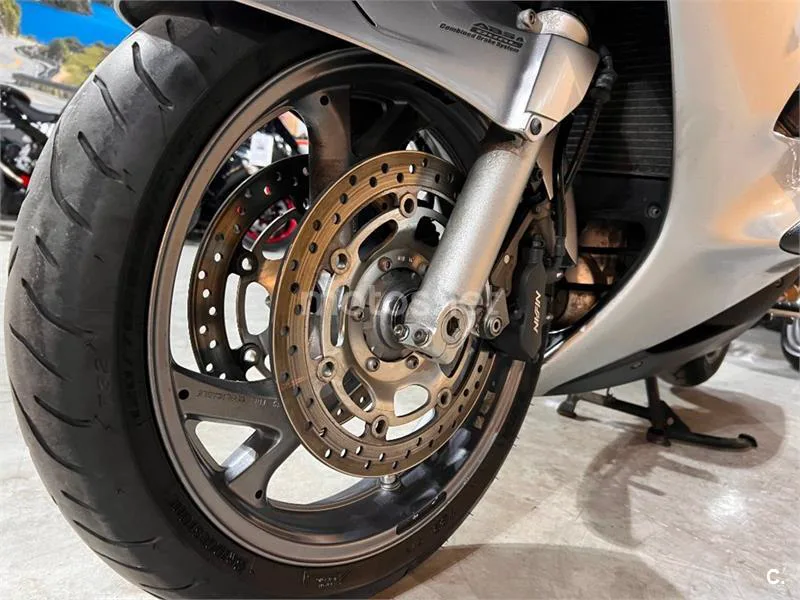 Honda Pan-European ST 1300 – Vista 86