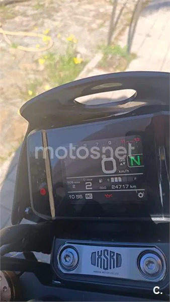 Yamaha XSR900 – Vista 3
