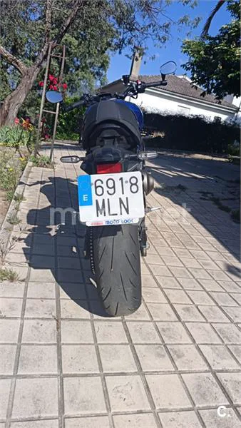 Yamaha XSR900 – Vista 5