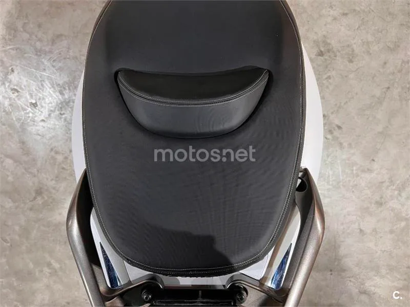 Kymco K-XCT 300i – Vista 14