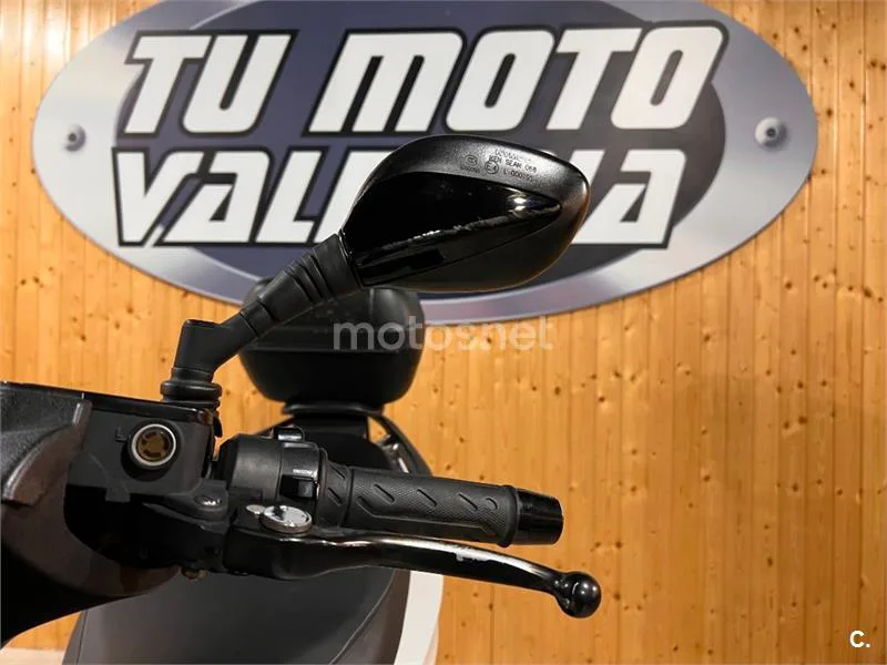 Kymco K-XCT 300i – Vista 29