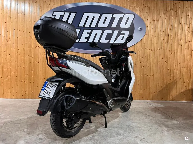 Kymco K-XCT 300i – Vista 5