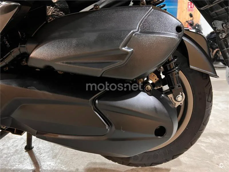 Kymco K-XCT 300i – Vista 68