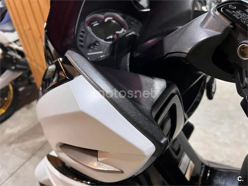 Kymco K-XCT 300i – Vista 78