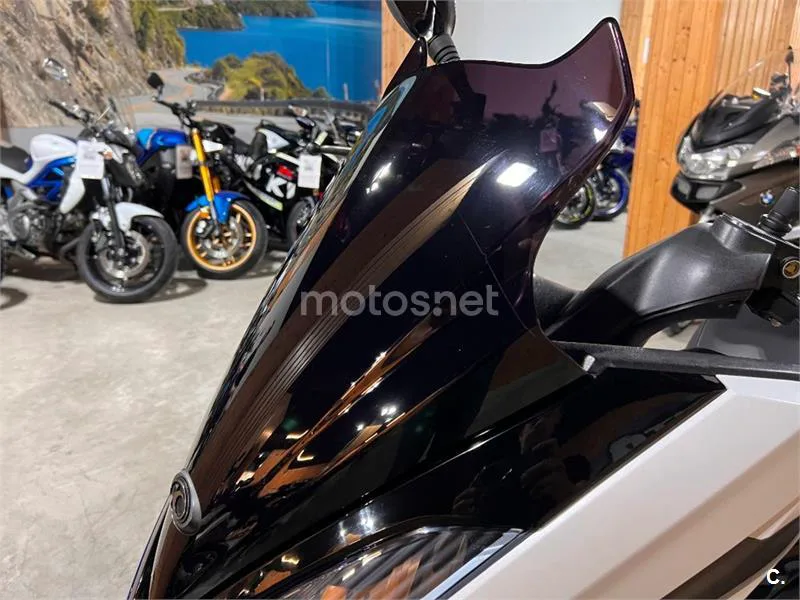 Kymco K-XCT 300i – Vista 79