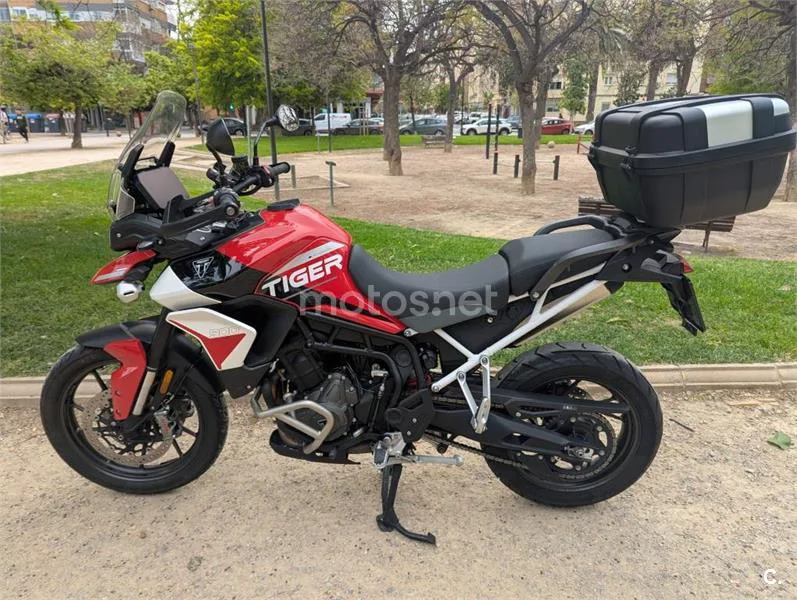 Triumph Tiger 900 – Vista 11