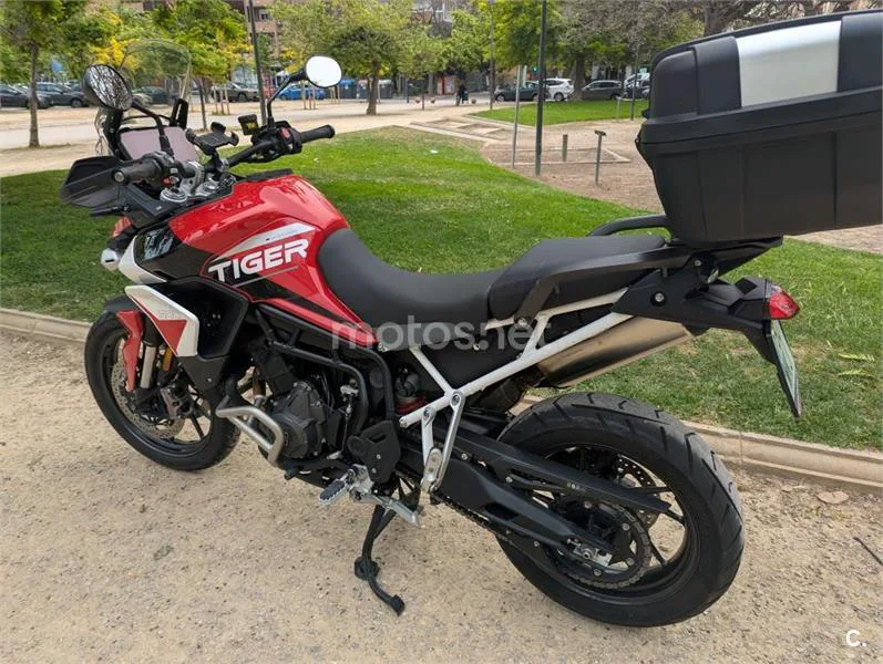 Triumph Tiger 900 – Vista 16