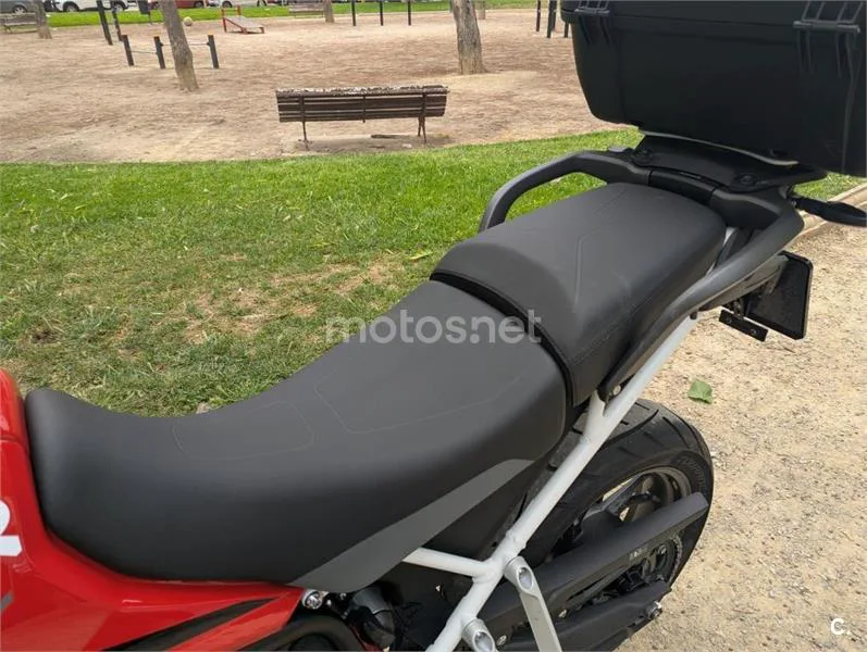 Triumph Tiger 900 – Vista 18