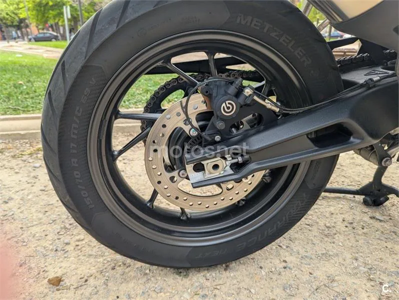 Triumph Tiger 900 – Vista 6