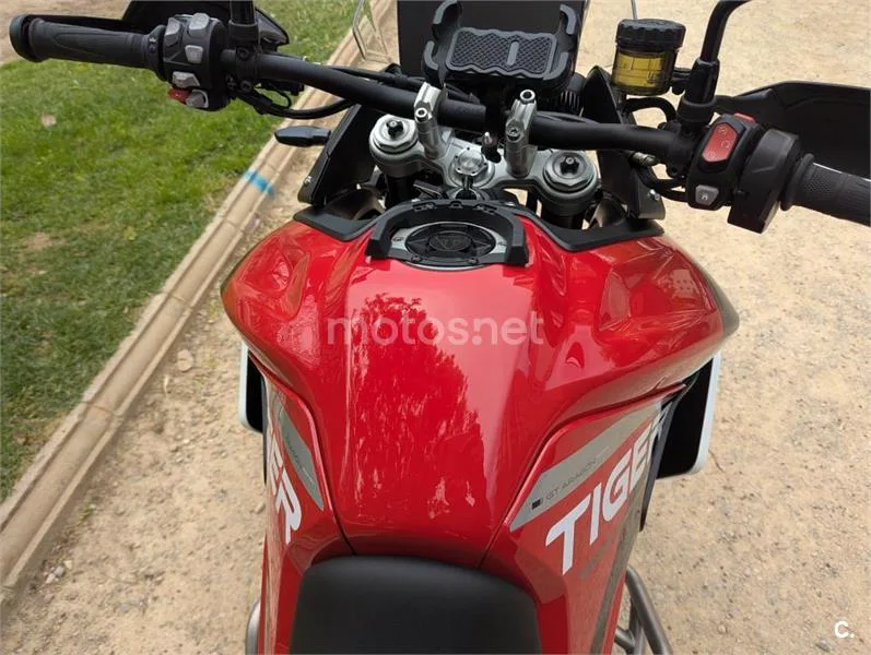 Triumph Tiger 900 – Vista 8