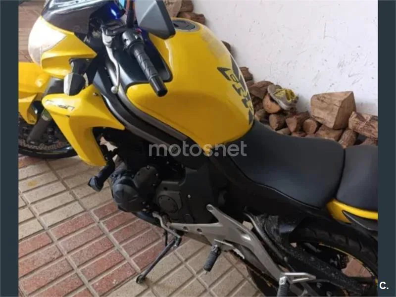 Kawasaki ER-6n - Vista 3