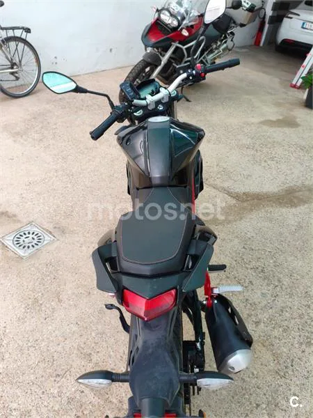 Benelli BN 125 – Vista 4