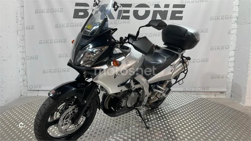Suzuki V-Strom 1000 – Vista 3