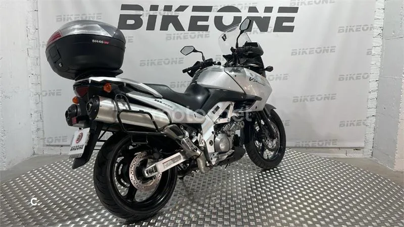 Suzuki V-Strom 1000 – Vista 9