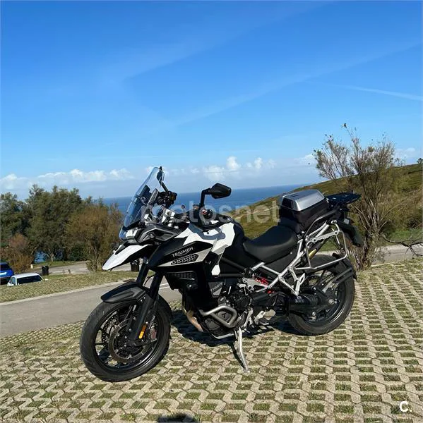 Triumph Tiger 1200 – Vista 7